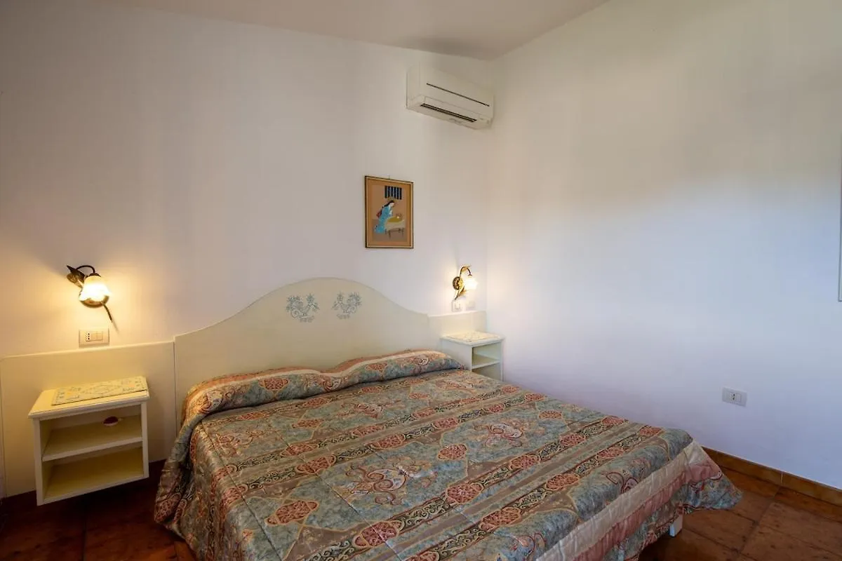 Willa Belocations - House 50 Meters From The Sea Solanas  Dom wakacyjny Solanas (Cagliari)