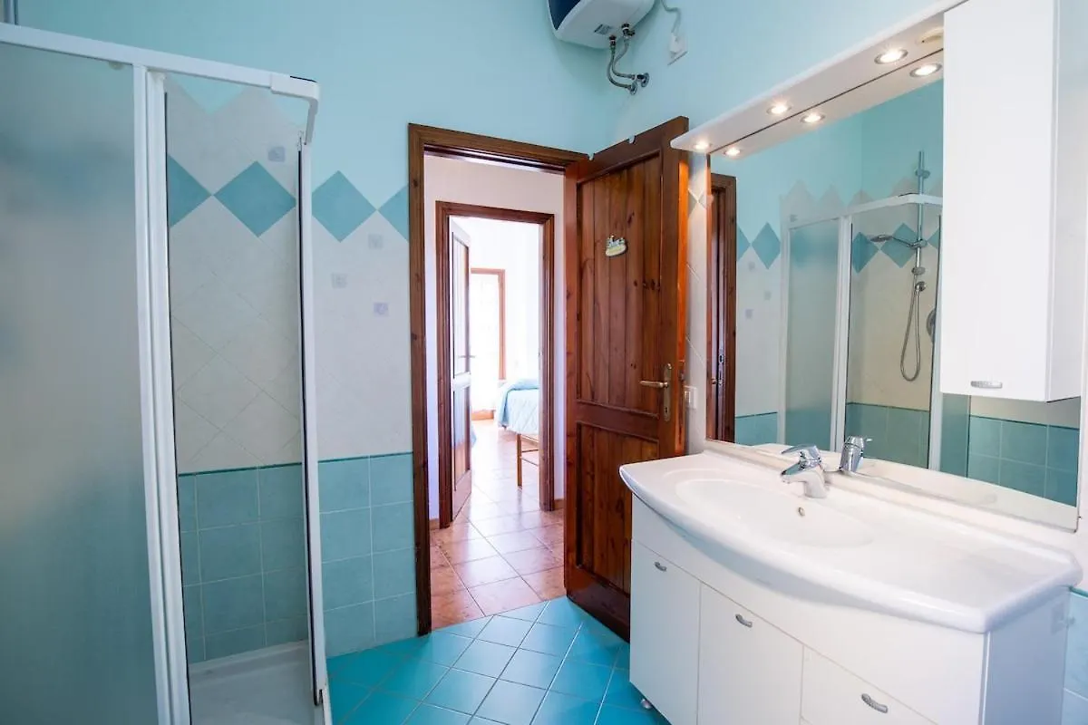 Dom wakacyjny Willa Belocations - House 50 Meters From The Sea Solanas