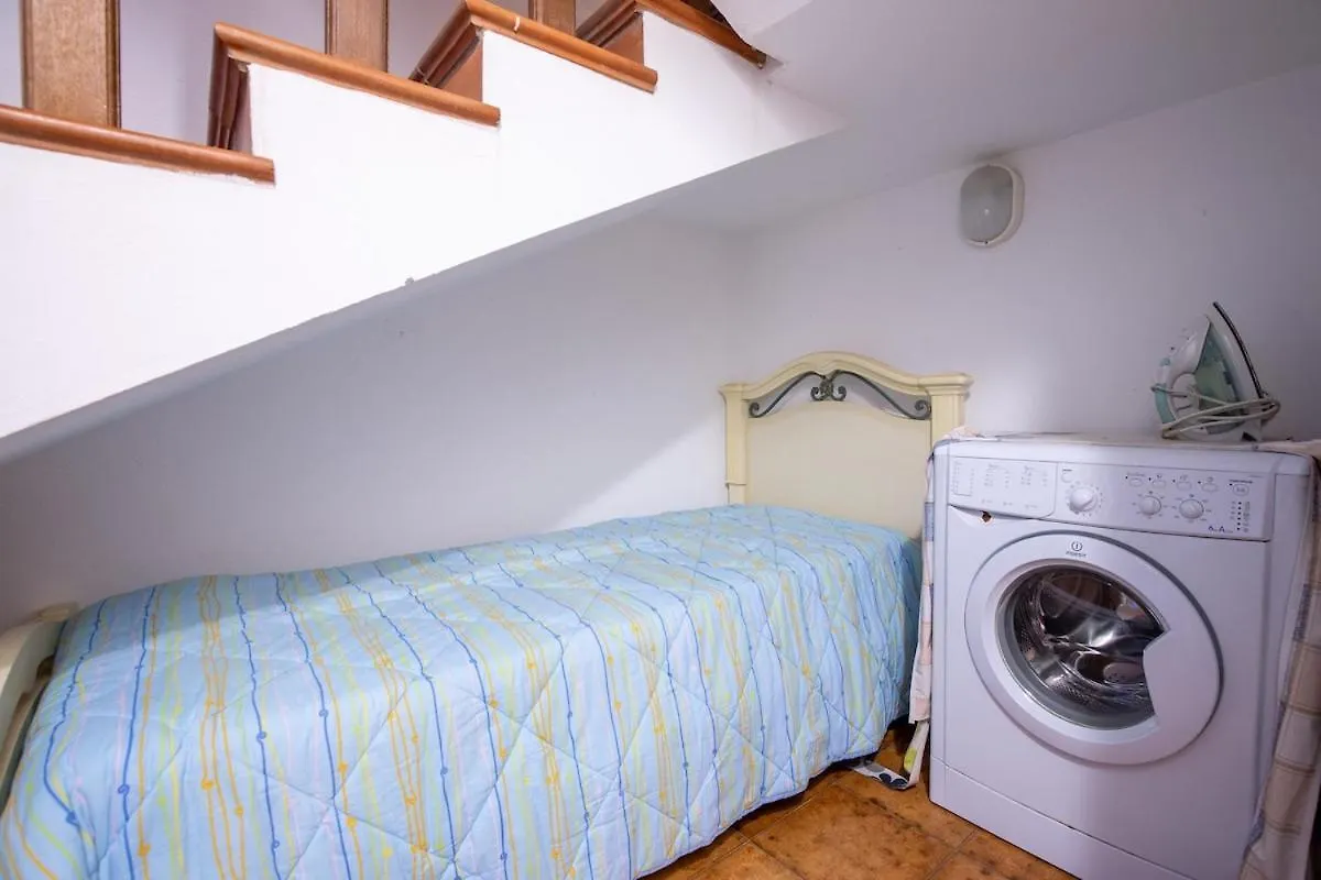 Willa Belocations - House 50 Meters From The Sea Solanas  Dom wakacyjny